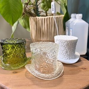 Vintage Fenton glass top hat candle holders